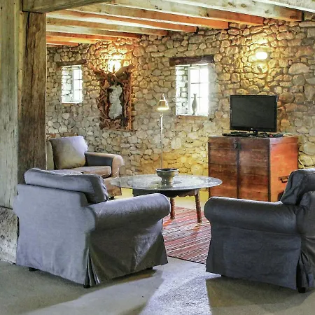 Tatil Evi Luxurious Mansion In With Swimming Pool