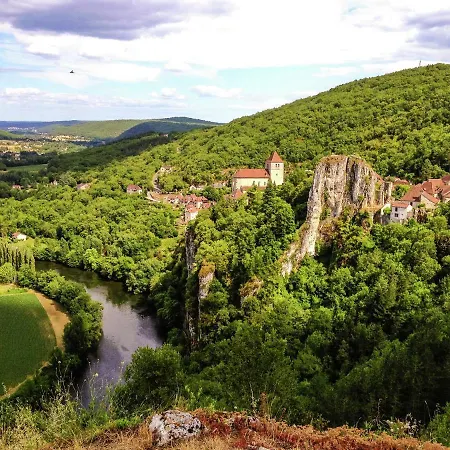 Luxurious Mansion In With Swimming Pool Montagnac-sur-Lede
